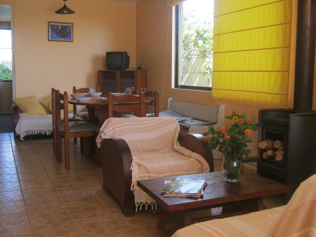 Cabanas Caleta San Pedro La Serena Bilik gambar